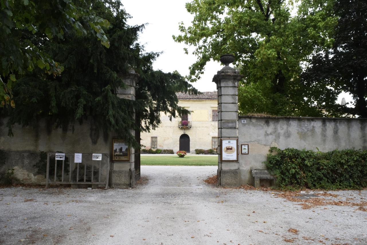 Ostello Castello Mina Della Scala Casteldidone Εξωτερικό φωτογραφία